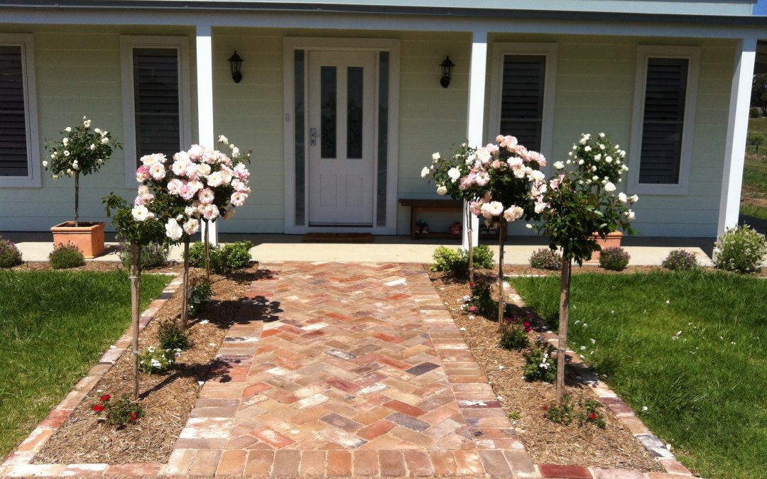 How a Front Yard Makeover Can Change the Look of Your Home